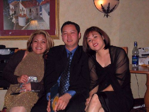 Marj and Emin sandwiching Birdie